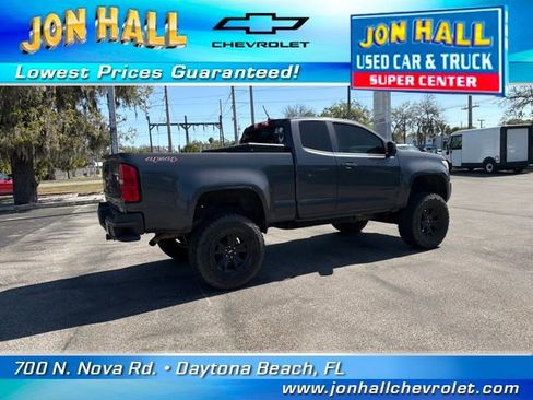 Used 2017 Chevrolet Colorado LT image 13