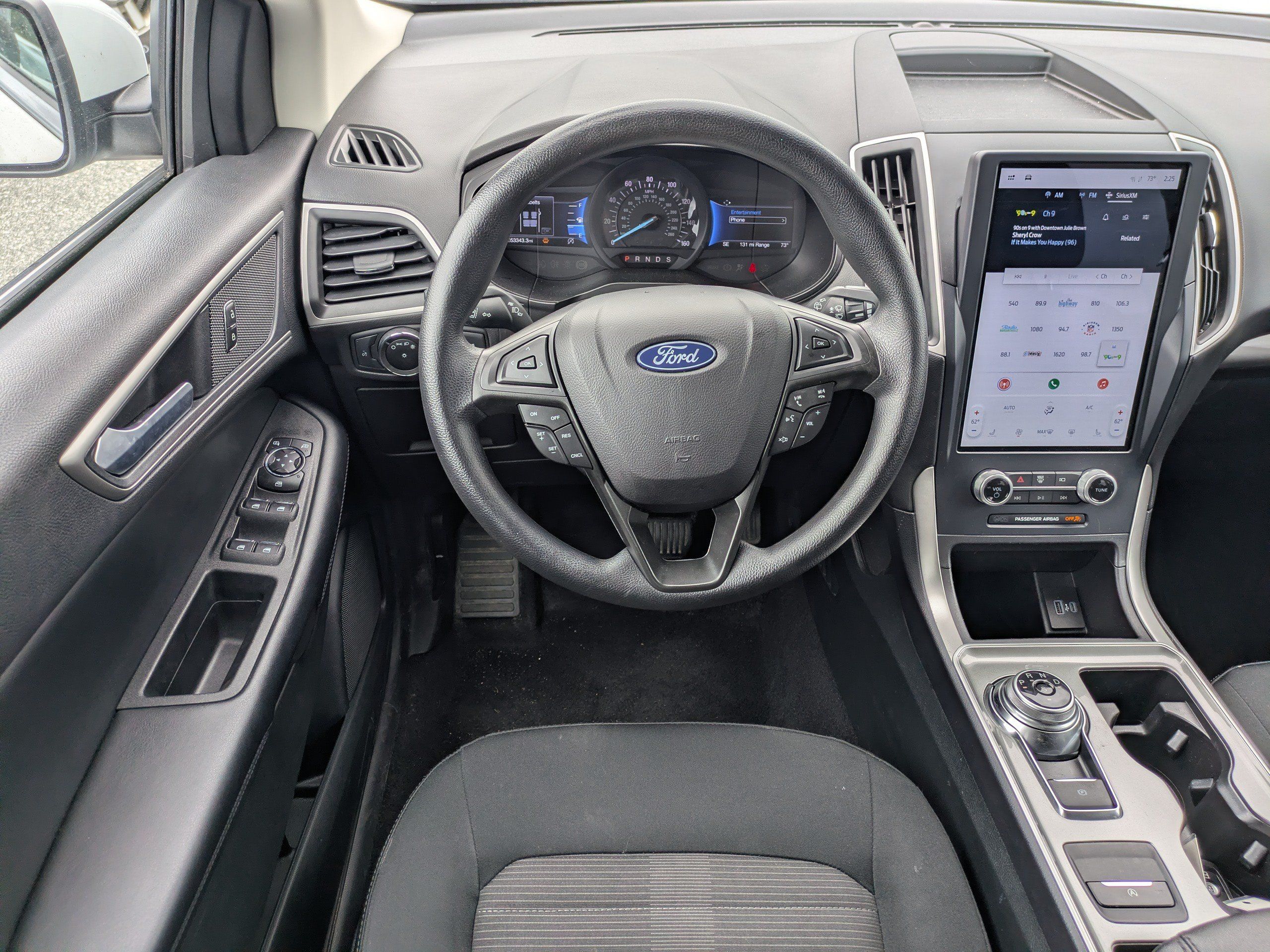 Used 2023 Ford Edge SEL AWD/4WD image 16