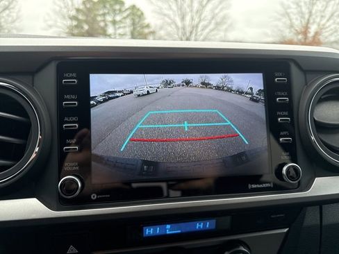 Used 2022 Toyota Tacoma SR5 image 29