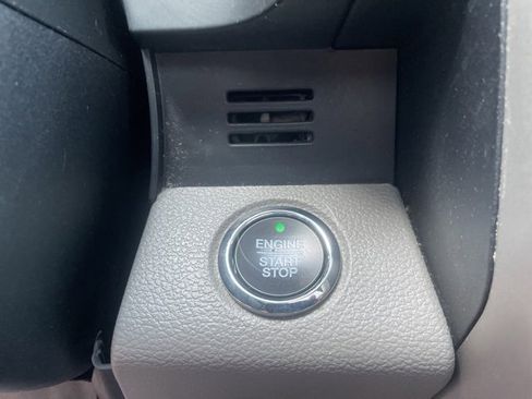 Used 2020 Ford F150 Lariat w/ Equipment Group 502A Luxury image 38