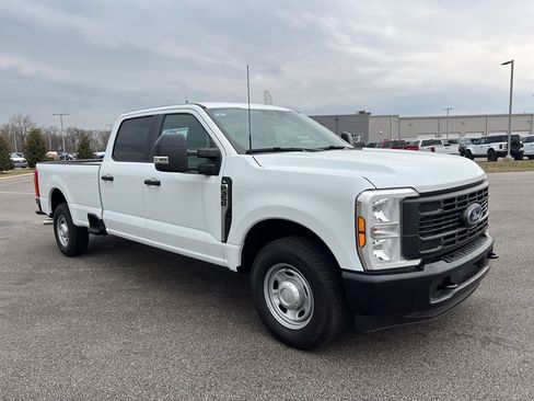New 2026 Ford F350 XL image 3