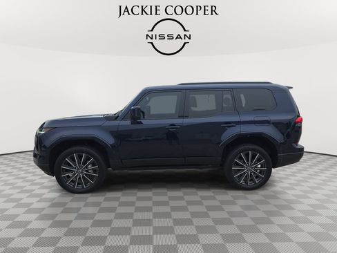 Used 2024 Lexus GX 550 w/ Accessory Package (Z1) AWD/4WD image 8