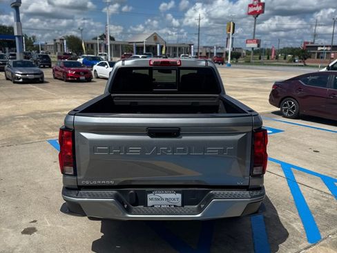 Used 2023 Chevrolet Colorado LT w/ LT Convenience Package RWD image 6