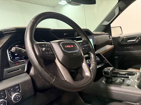 Used 2025 GMC Sierra 1500 AT4 w/ AT4 Preferred Package AWD/4WD image 72