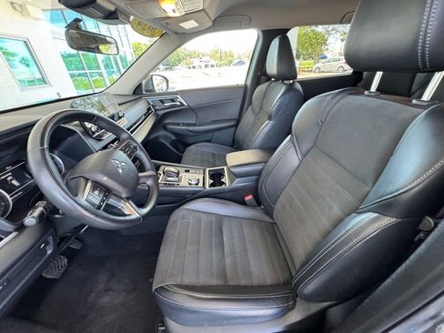 Used 2024 Mitsubishi Outlander SE AWD/4WD image 10