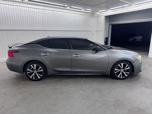 Used 2017 Nissan Maxima 3.5 S image 4