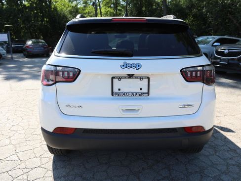 Used 2018 Jeep Compass Latitude w/ Popular Equipment Group AWD/4WD image 7