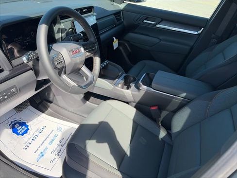 New 2026 GMC Terrain AT4 w/ Technology Package II image 16