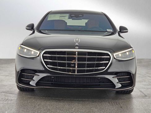 New 2025 Mercedes-Benz S 500 4MATIC image 8