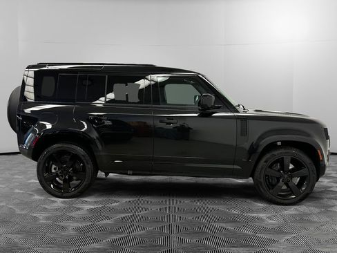 New 2026 Land Rover Defender 110 X-Dynamic SE AWD/4WD image 6