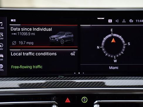 Used 2024 BMW X3 M40i w/ Parking Assistance Package image 18