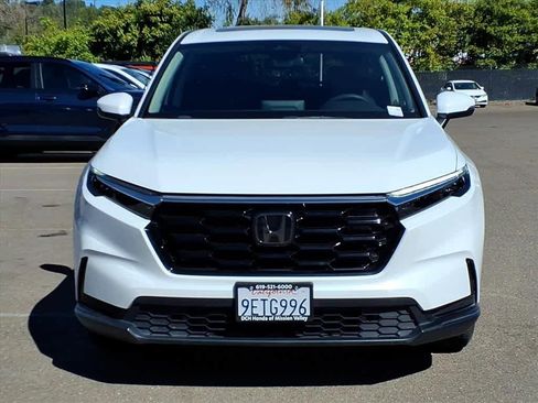 Used 2023 Honda CR-V EX image 2