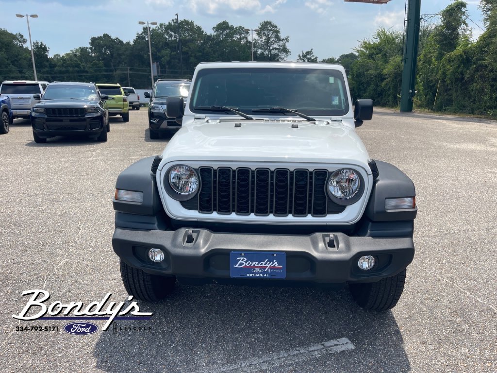 Used 2025 Jeep Wrangler Sport AWD/4WD image 2