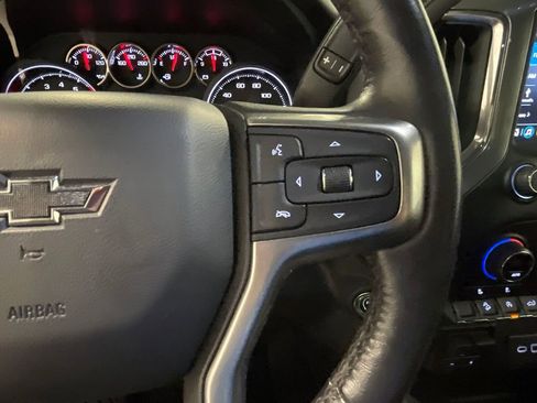 Used 2020 Chevrolet Silverado 1500 LT Trail Boss image 37