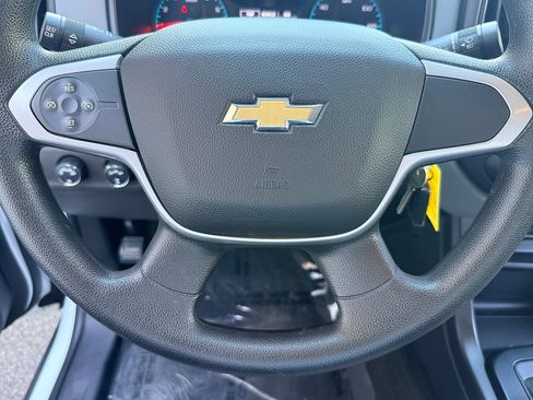 Used 2017 Chevrolet Colorado W/T w/ WT Convenience Package AWD/4WD image 25