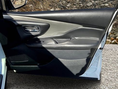 Used 2018 Nissan Murano SL w/ Moonroof Package image 23