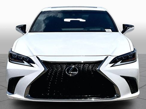 Used 2019 Lexus ES 350 F Sport w/ Accessory Package 2 FWD image 4