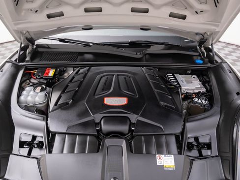 Certified 2023 Porsche Cayenne GTS image 32