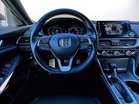 Used 2021 Honda Accord Sport image 11