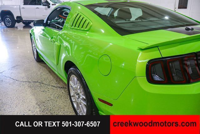 Used 2013 Ford Mustang GT Premium w/ Security Pkg RWD image 18