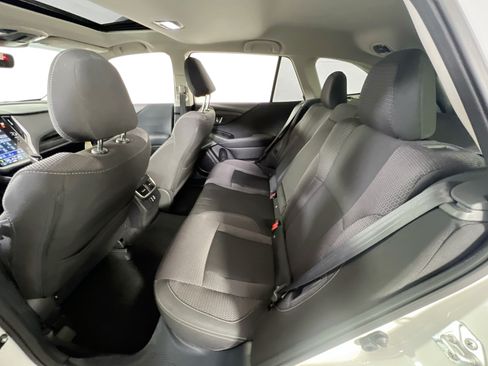 Used 2023 Subaru Outback Premium AWD/4WD image 24