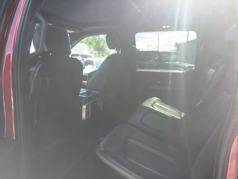 Used 2018 Ford F150 Platinum w/ Equipment Group 701A Luxury AWD/4WD image 8