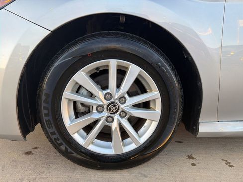 Used 2025 Toyota Camry LE FWD image 10