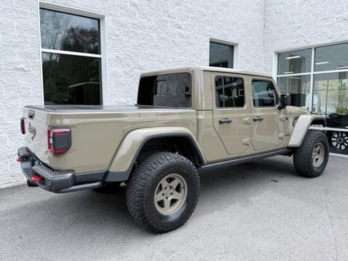 Used 2020 Jeep Gladiator Rubicon AWD/4WD image 22