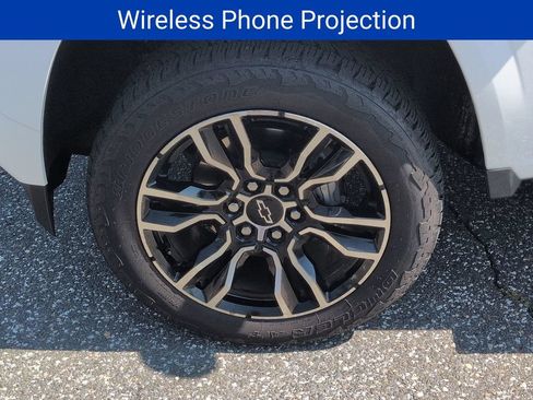 Certified 2024 Chevrolet Colorado Z71 w/ LPO, Dark Essentials Package AWD/4WD image 29