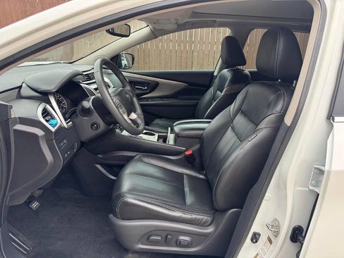 Used 2016 Nissan Murano Platinum w/ Platinum Technology Package FWD image 14