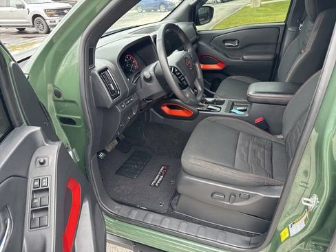 Used 2025 Nissan Frontier PRO-4X w/ Tow Package AWD/4WD image 51