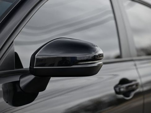 Used 2024 Honda HR-V Sport image 3