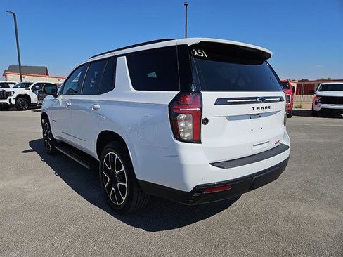 Used 2021 Chevrolet Tahoe RST w/ Luxury Package image 3