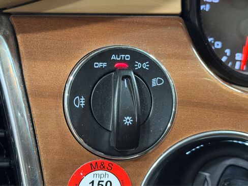 Used 2014 Porsche Panamera RWD image 22