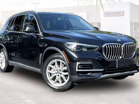 Used 2022 BMW X5 xDrive45e AWD/4WD image 1