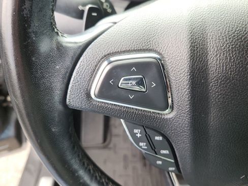 Used 2017 Lincoln MKC Reserve w/ Lincoln MKC Climate Package image 22