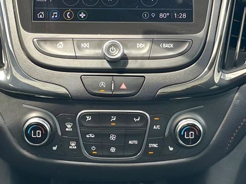 Used 2023 Chevrolet Equinox RS w/ RS Leather Package image 28