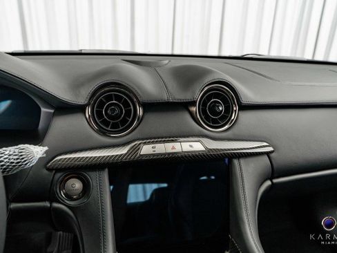 New 2025 Karma Revero Luxury image 32