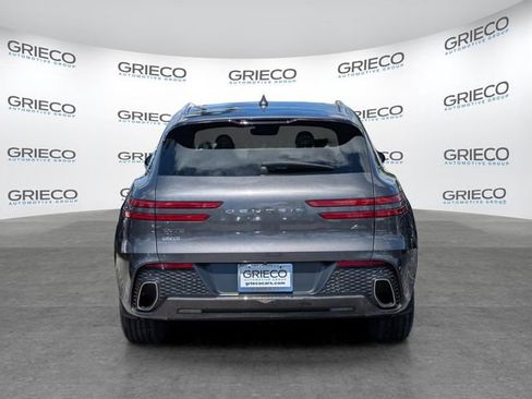 Used 2022 Genesis GV70 2.5T w/ Advanced Package AWD/4WD image 6