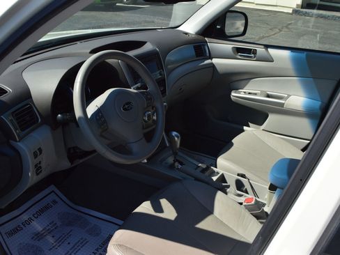Used 2009 Subaru Forester 2.5X Limited AWD/4WD image 14