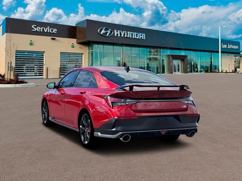 New 2026 Hyundai Elantra N FWD image 9