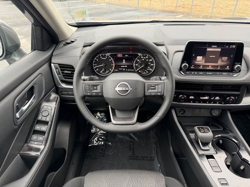 New 2026 Nissan Rogue SV w/ Cold Weather Package FWD image 19