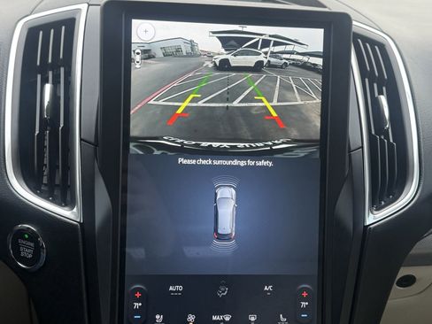 Used 2022 Ford Edge Titanium w/ Equipment Group 301A image 28