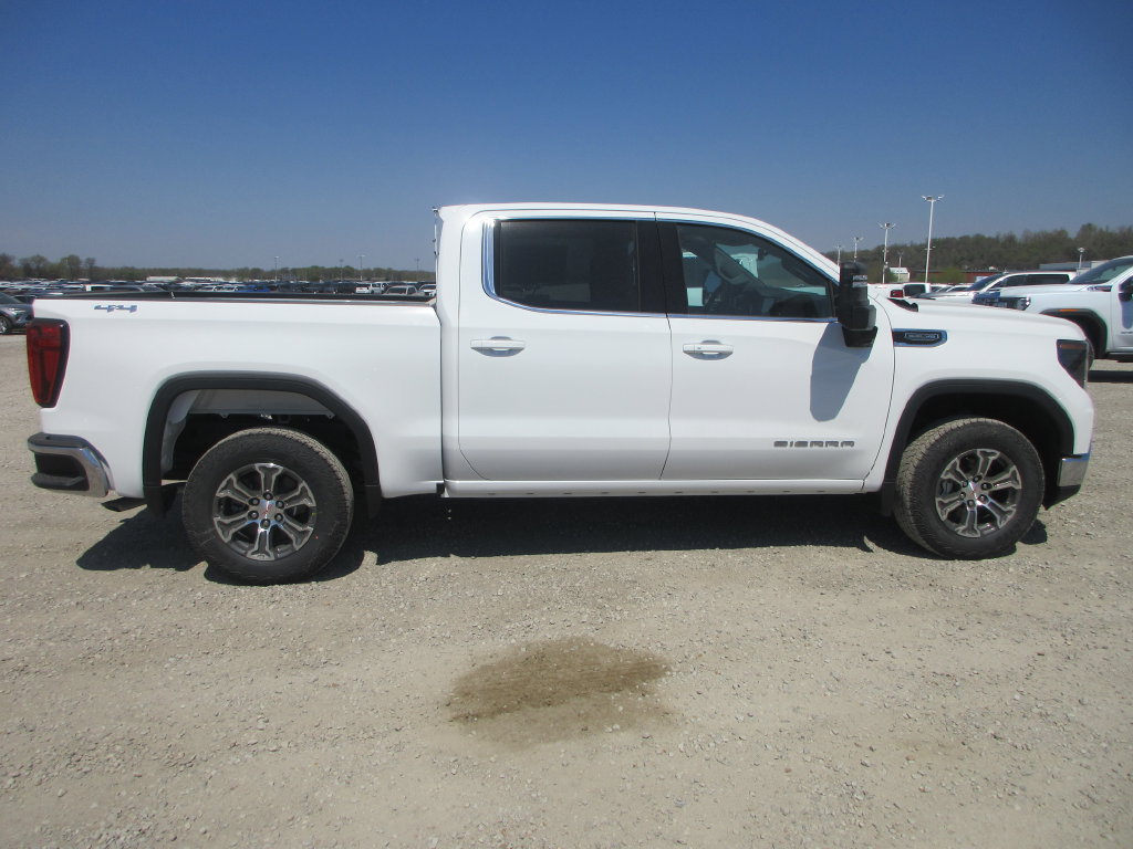 New 2026 GMC Sierra 1500 SLE w/ Max Trailering Package AWD/4WD image 3