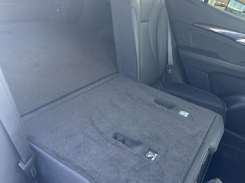 Used 2023 Buick Envision Essence image 43