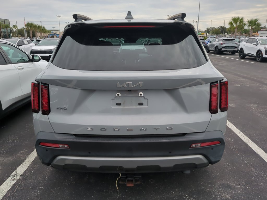 Certified 2022 Kia Sorento X-Line EX AWD/4WD image 13