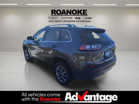Used 2020 Jeep Cherokee Latitude Plus image 6
