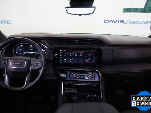 Used 2024 GMC Sierra 1500 AT4 w/ Technology Package AWD/4WD image 16