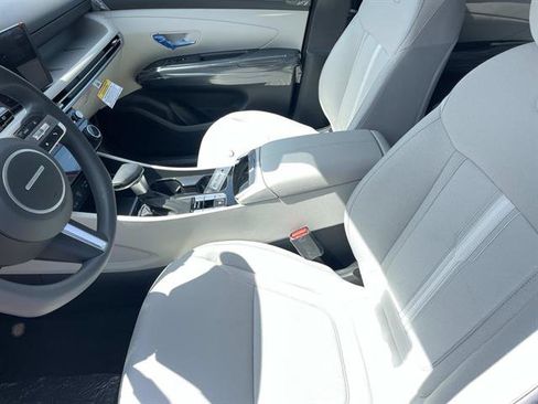 New 2026 Hyundai Tucson SEL Plus w/ Tow & Go Package FWD image 19