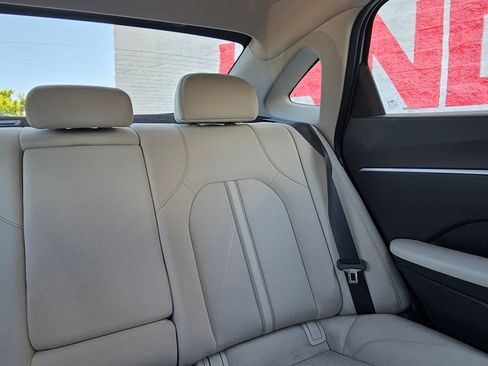 Used 2025 Hyundai Sonata SEL FWD image 26
